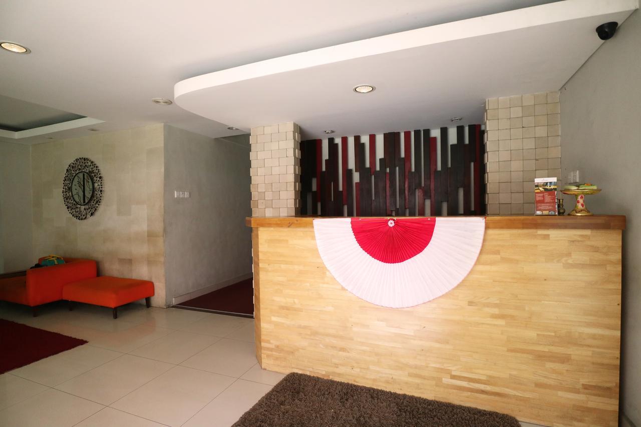 Santosa City Hotel Denpasar Exterior foto